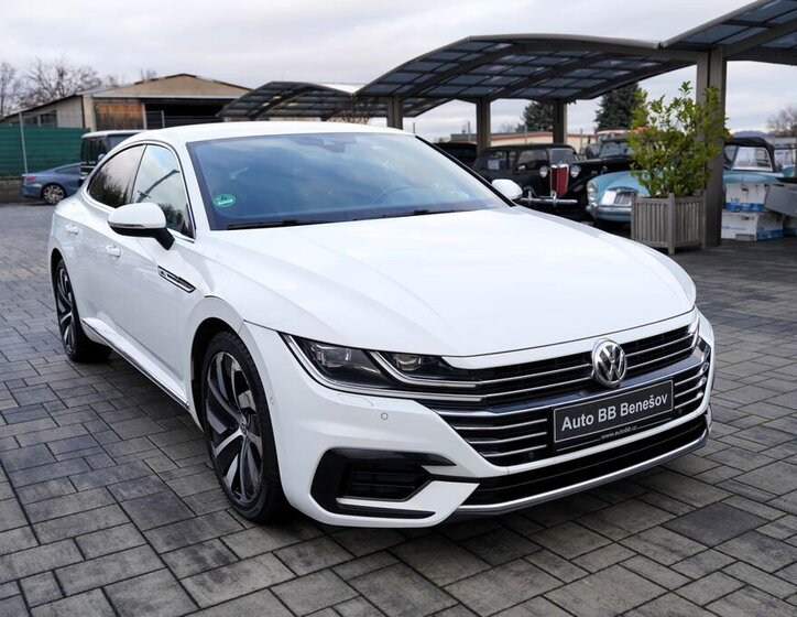 Volkswagen Arteon 8