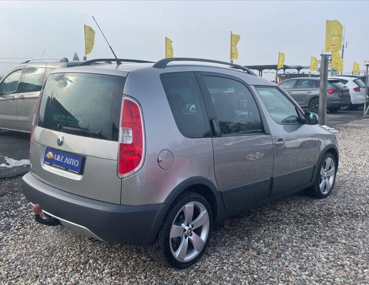 Škoda Roomster MPV 1,6 l 77 kw