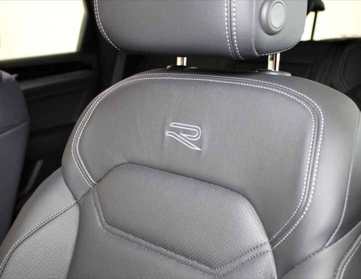 Volkswagen Touareg 21