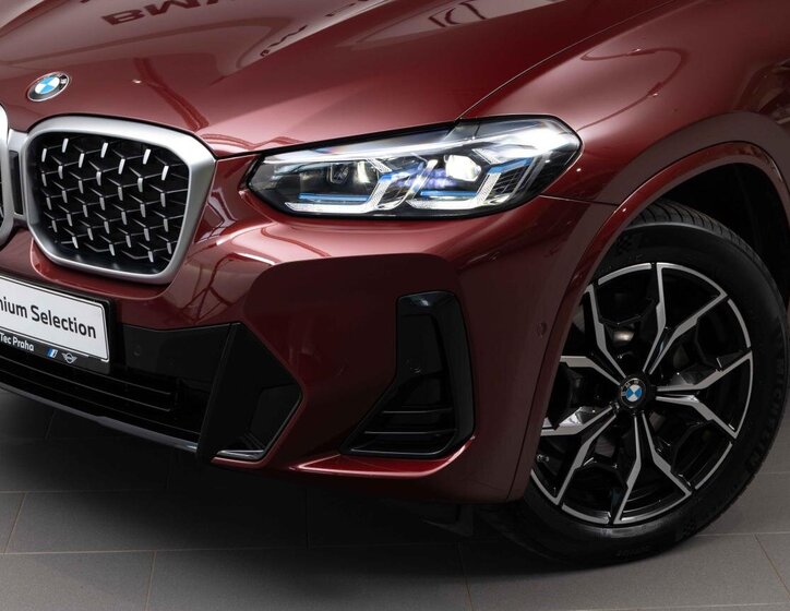 BMW X4 SUV / Terénní 3,0 l 210 kw