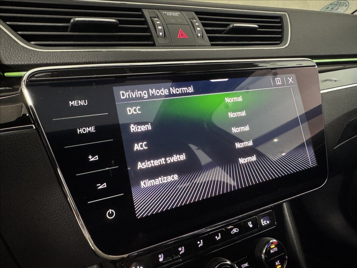 Škoda Superb Kombi 1,4 l 160 kw