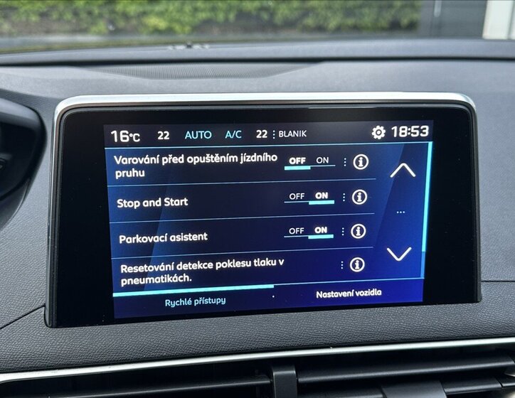 Peugeot 3008 SUV / Terénní 1,2 l 96 kw