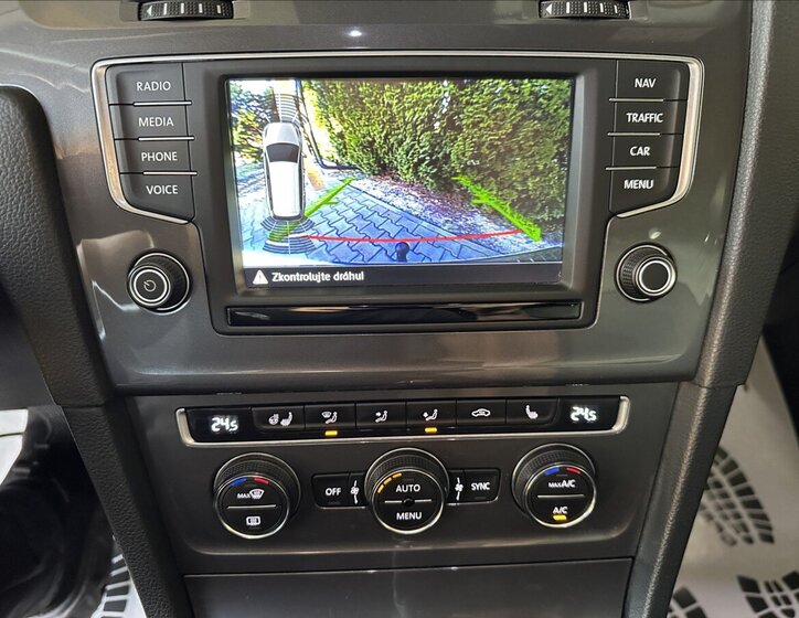 Volkswagen Golf Kombi 2,0 l 135 kw