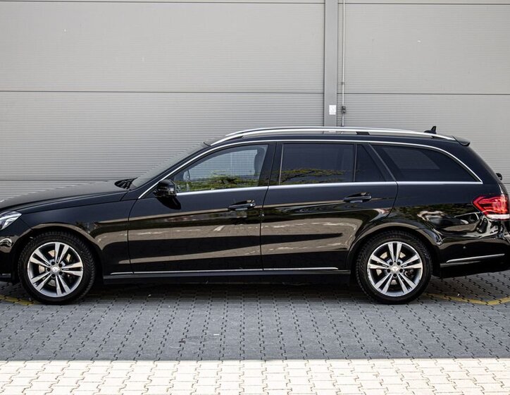 Mercedes-Benz Třídy E Kombi 3,0 l 190 kw