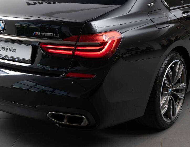 BMW Řada 7 9