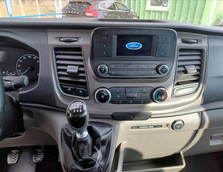 Ford Transit 10