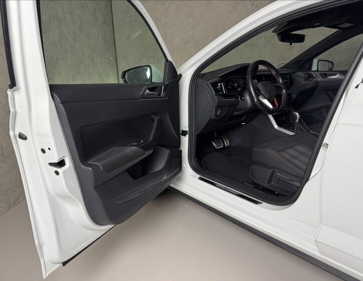 Volkswagen Polo Hatchback 2,0 l 152 kw