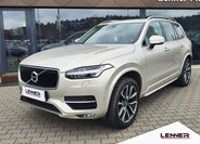 Volvo XC90 SUV / Terénní 2,0 l 235 kw