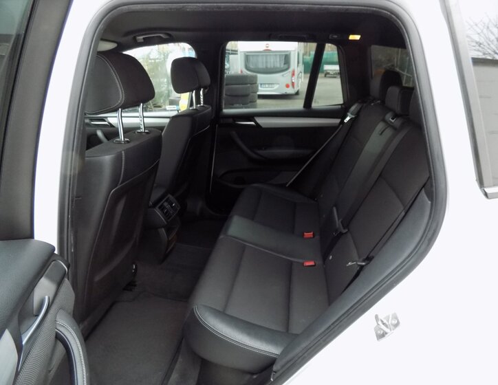 BMW X3 SUV / Terénní 2,0 l 135 kw