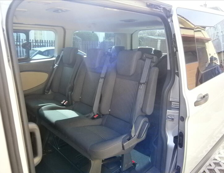 Ford Tourneo Custom Kombi 2,0 l 96 kw