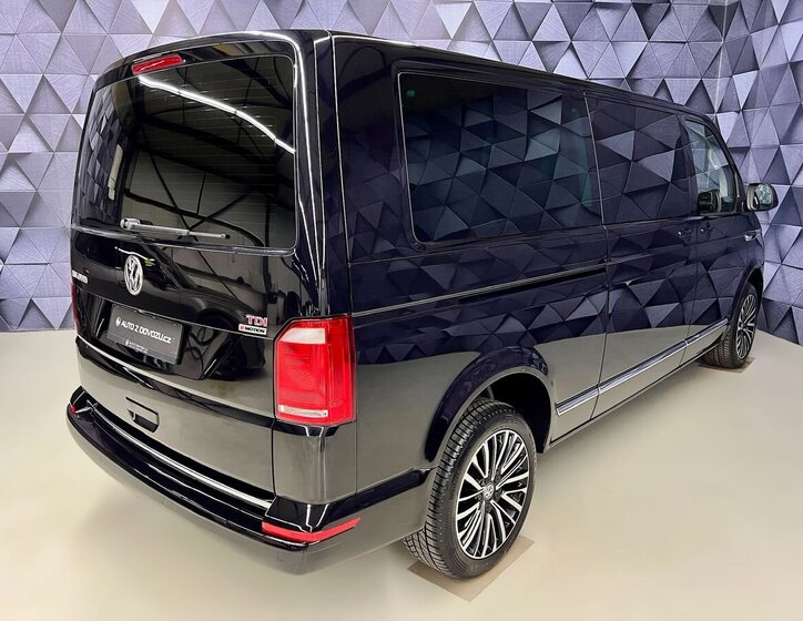 Volkswagen Multivan 7