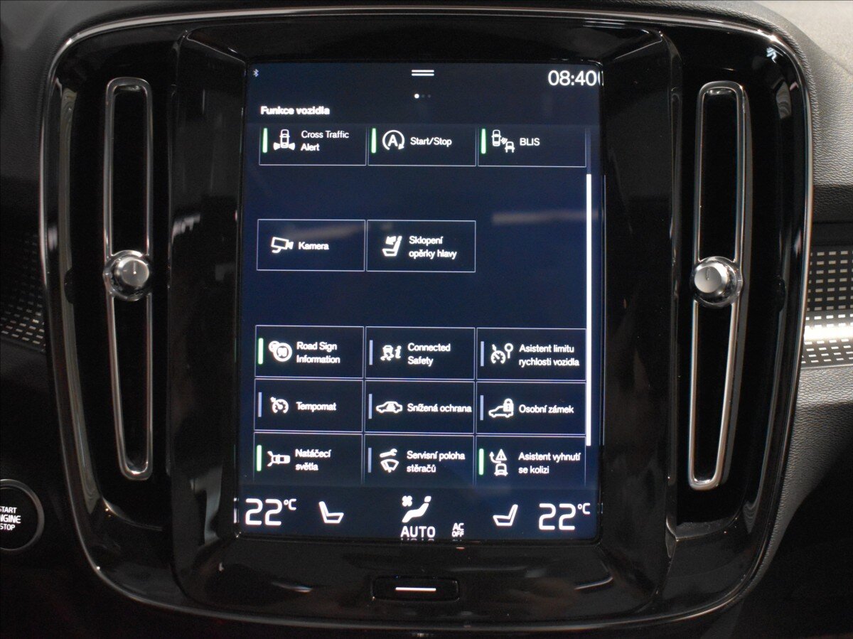 Volvo XC40 SUV 2,0 l 140 kw