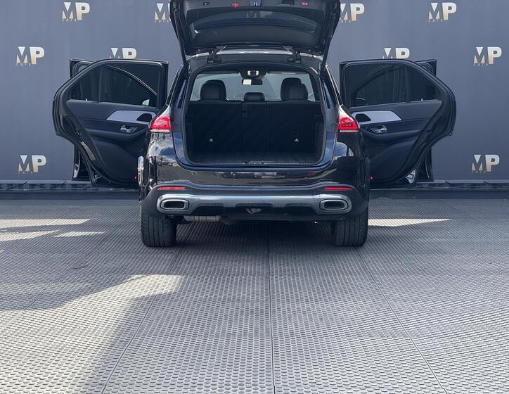 Mercedes-Benz GLE 10