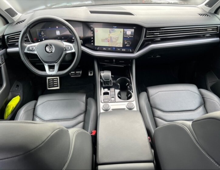 Volkswagen Touareg SUV 3,0 l 210 kw