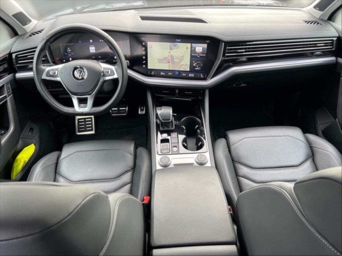 Volkswagen Touareg SUV 3,0 l 210 kw
