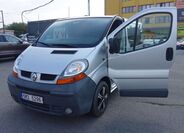 Renault Trafic 13