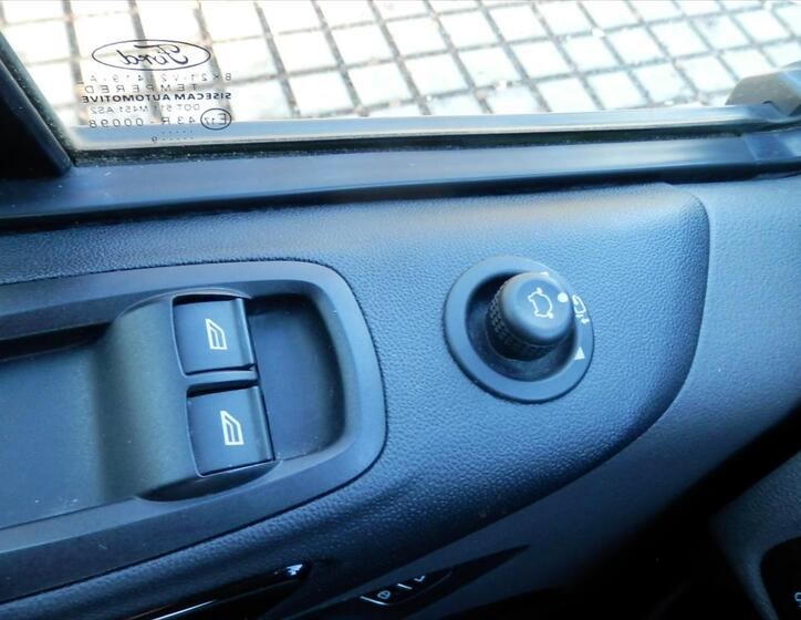 Ford Transit Custom 22