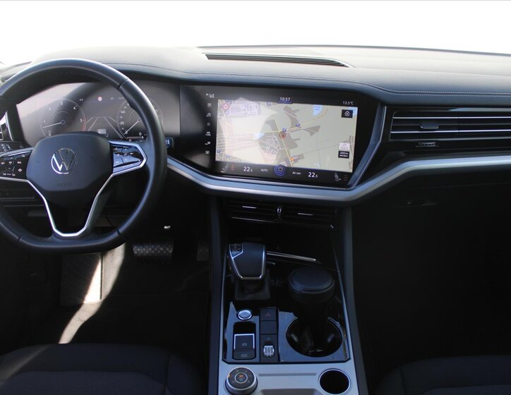 Volkswagen Touareg SUV / Terénní 3,0 l 170 kw