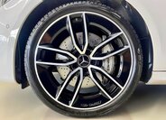 Mercedes-Benz Třídy E 9