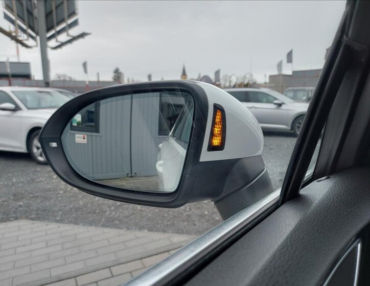 Volkswagen Passat 34