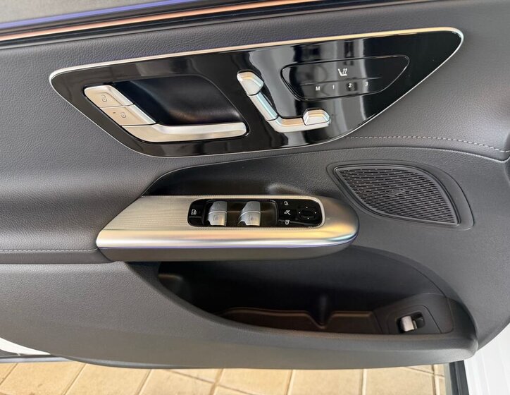 Mercedes-Benz EQE Sedan 0,0 180 kw