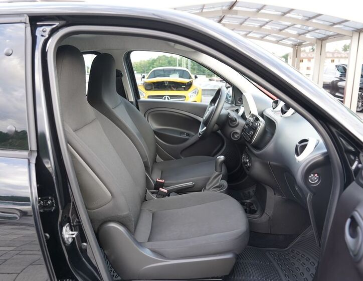 Smart Forfour 25