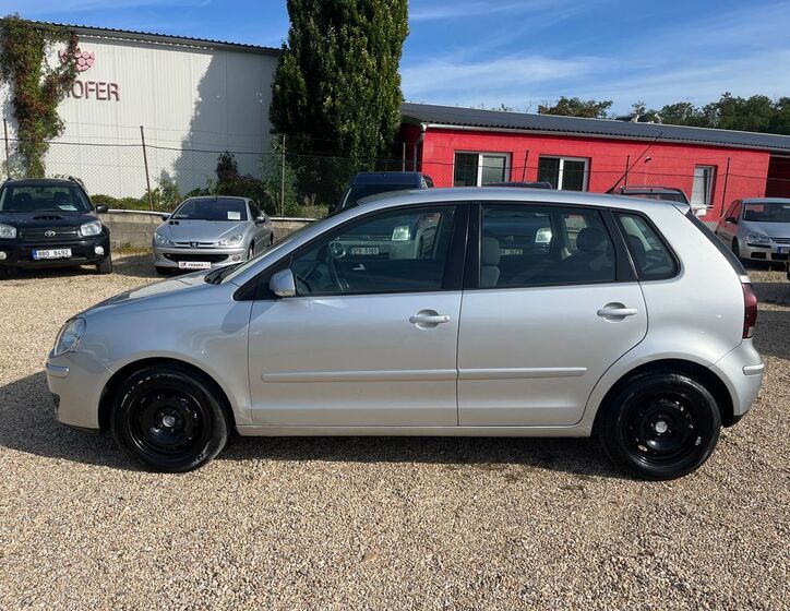 Volkswagen Polo 2