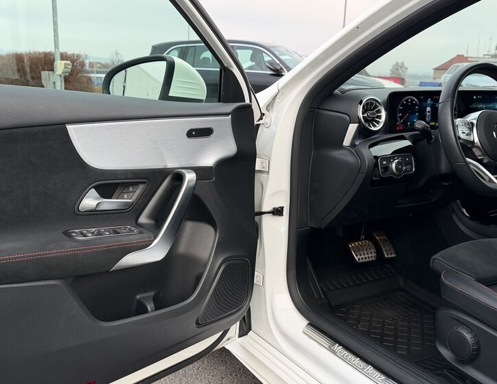 Mercedes-Benz Třídy A 22