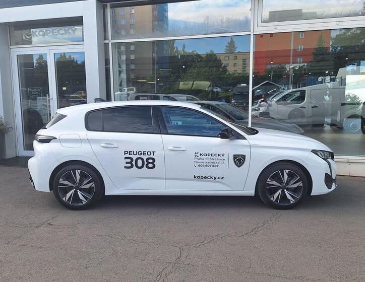 Peugeot 308 8