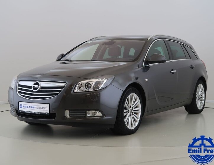Opel Insignia 1