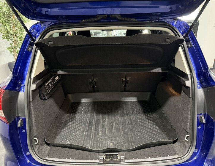 Ford C-MAX MPV 999,0 92 kw