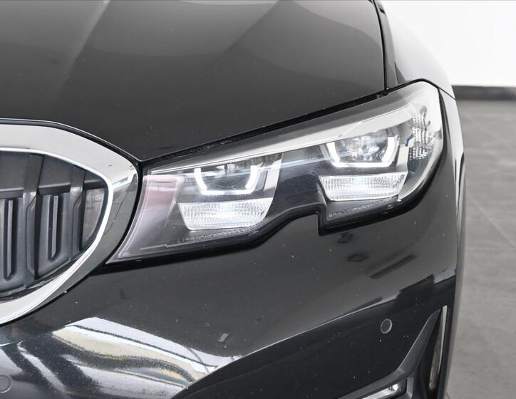 BMW Řada 3 33