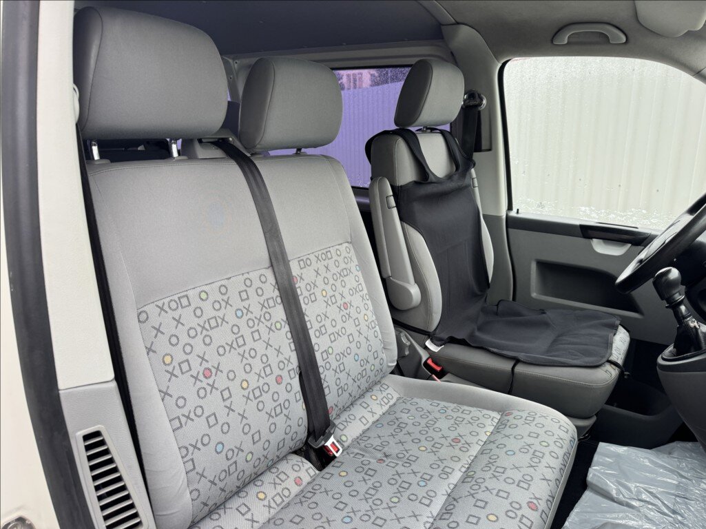 Volkswagen Transporter Kombi 1,9 l 90 kw