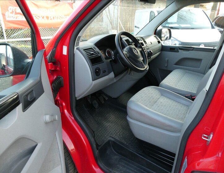 Volkswagen Transporter Ostatní 2,0 l 103 kw
