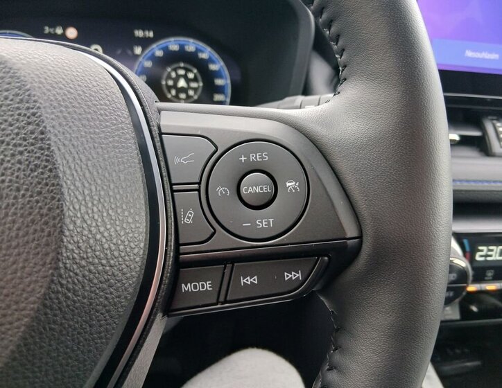 Toyota RAV4 SUV 2,5 l 131 kw