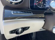 Mercedes-Benz Třídy E Kupé 2,0 l 180 kw