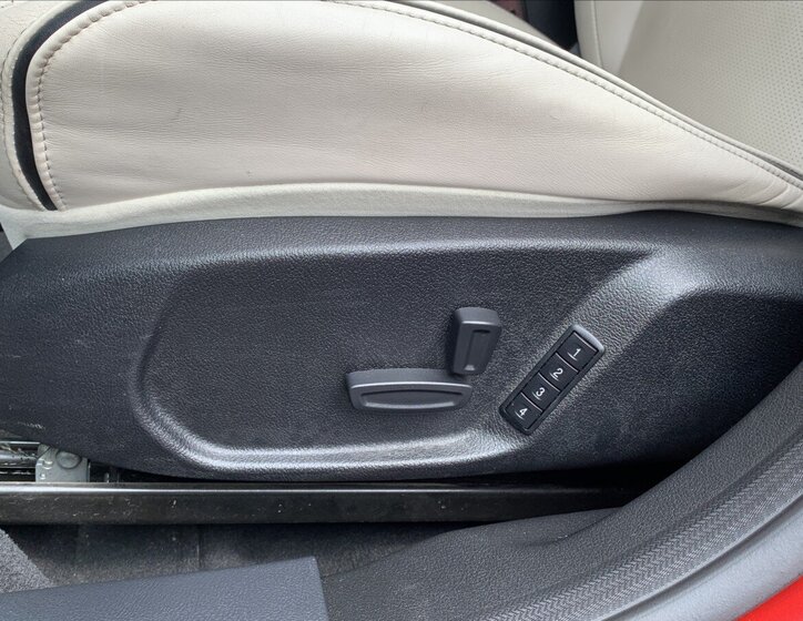 Ford Mondeo Kombi 2,0 l 120 kw