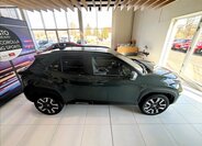 Toyota Yaris Cross SUV 1,5 l 96 kw