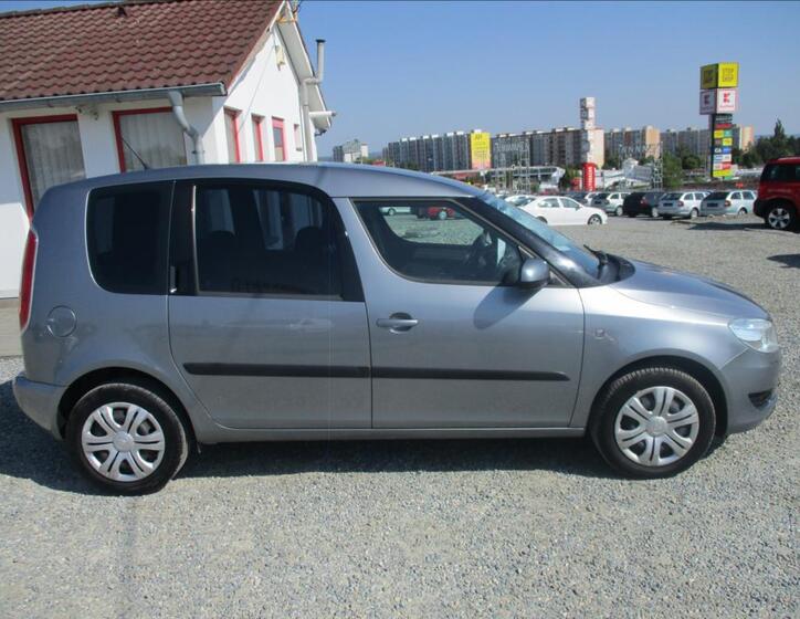 Škoda Roomster 4