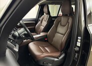 Volvo XC90 38