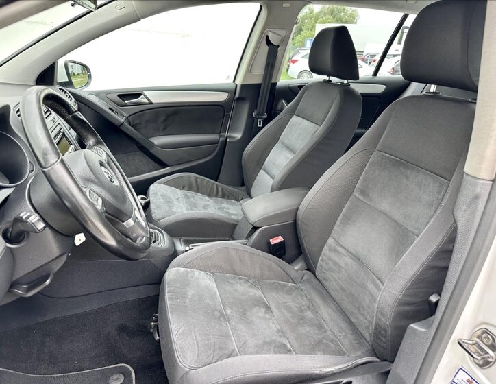 Volkswagen Golf Hatchback 1,6 l 75 kw