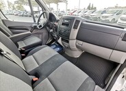 Volkswagen Crafter 8