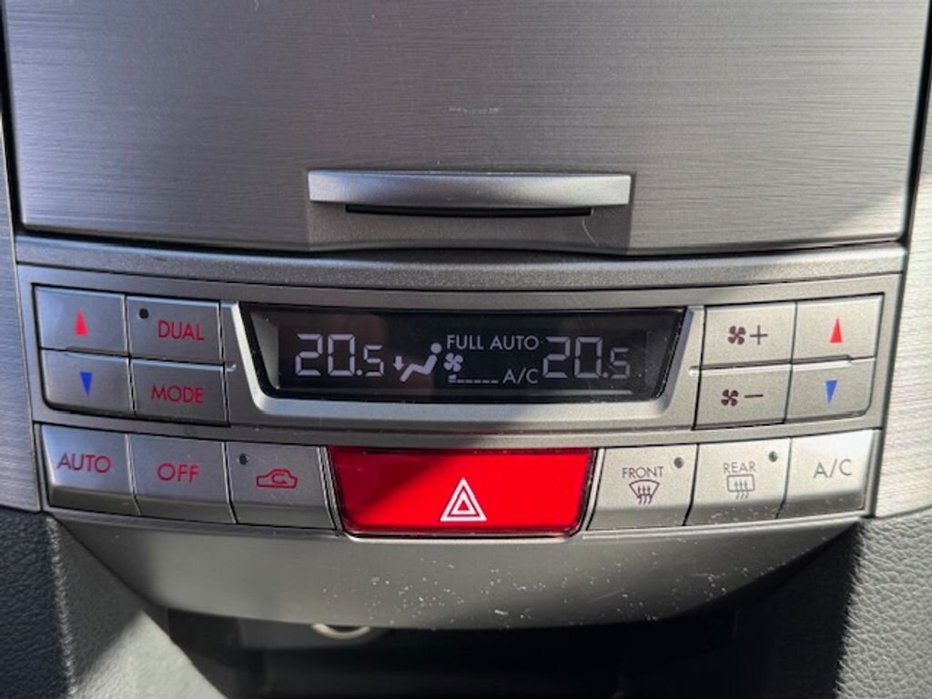 Subaru Legacy Kombi 2,0 l 110 kw