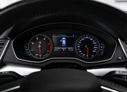 Audi Q5 SUV 2,0 l 140 kw