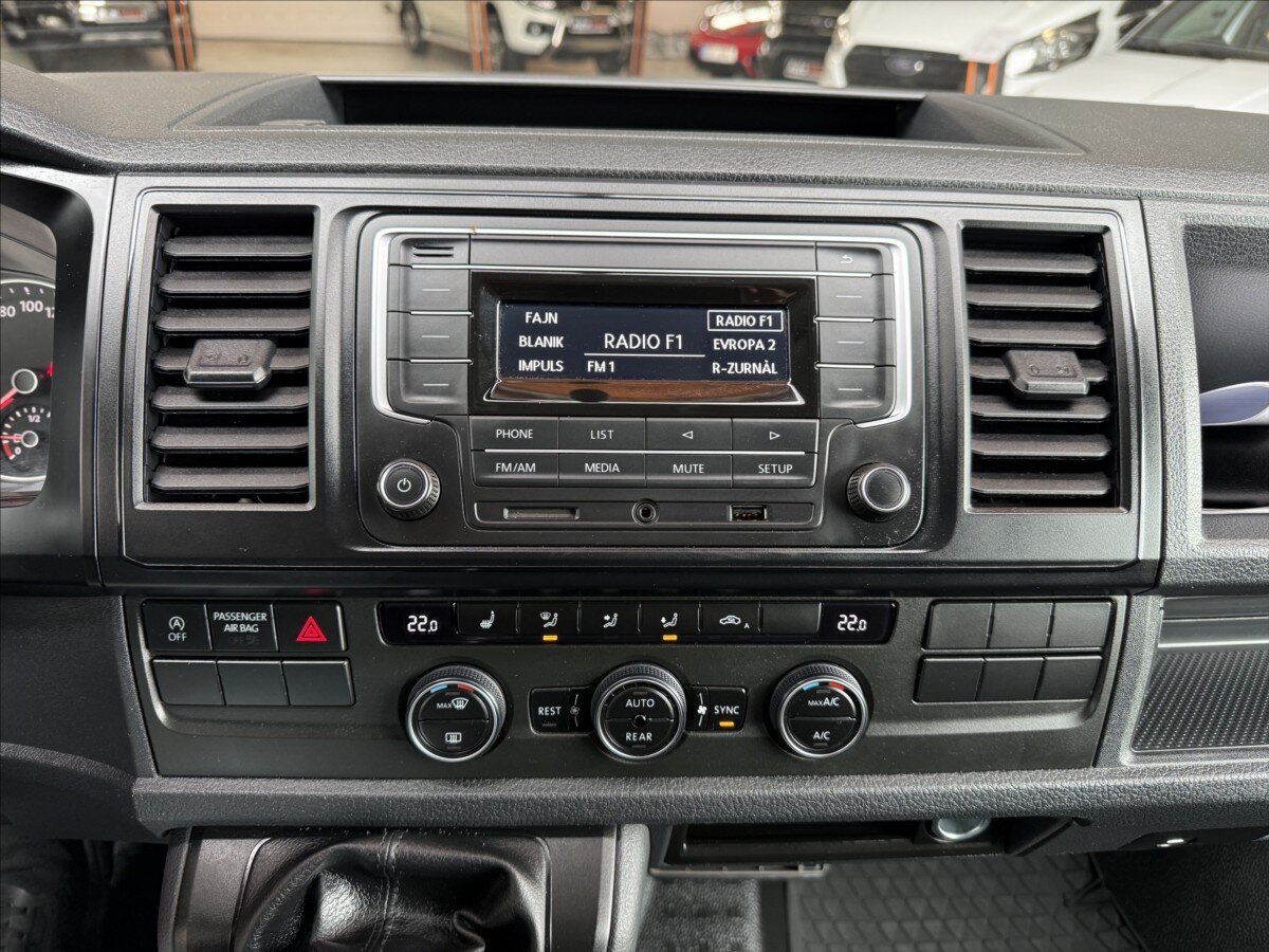 Volkswagen Caravelle MPV 2,0 l 110 kw