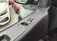 Hyundai Staria 35