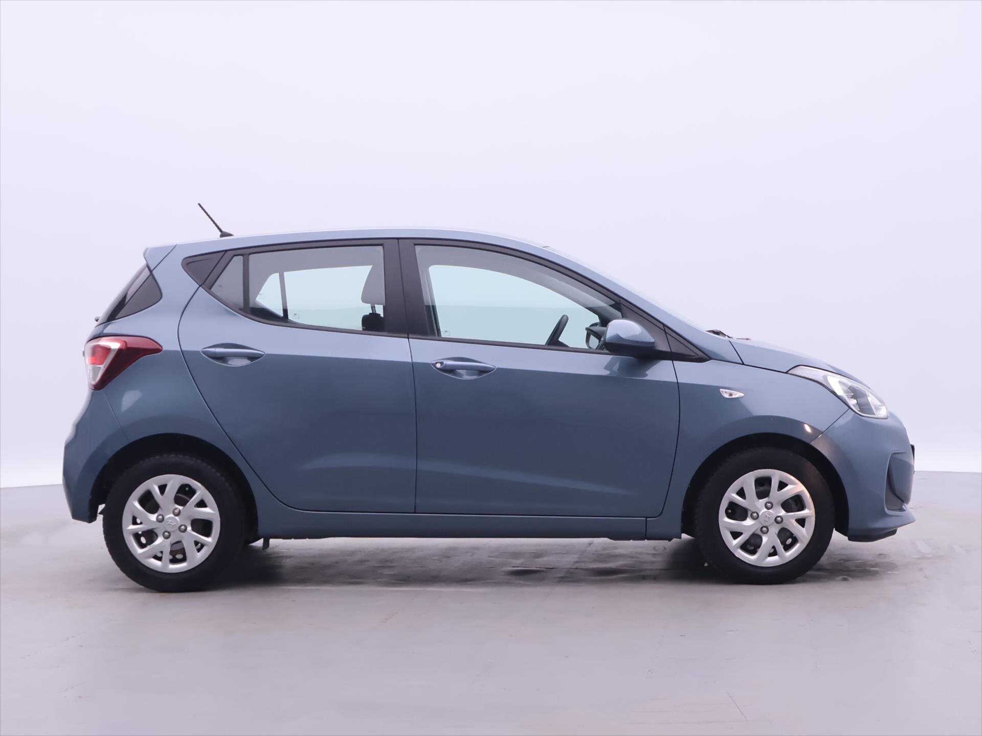 Hyundai i10 Hatchback 998,0 49 kw