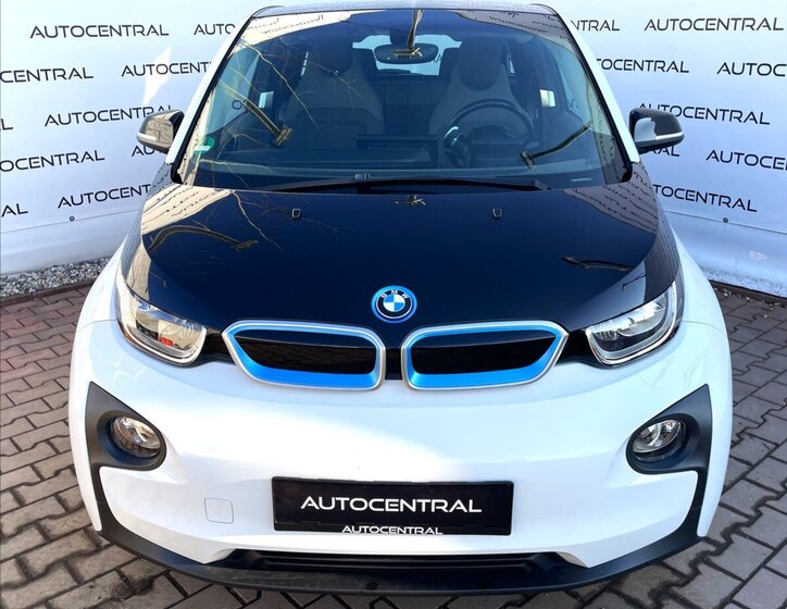 BMW i3 Hatchback 647,0 75 kw