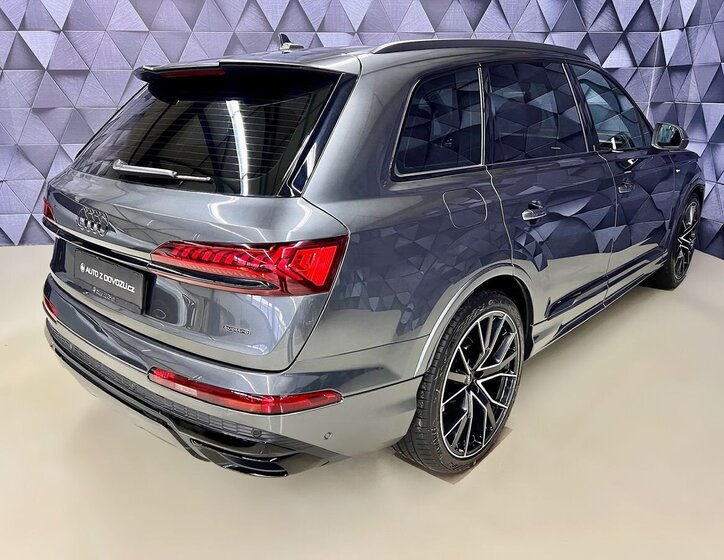 Audi Q7 SUV 3,0 l 210 kw
