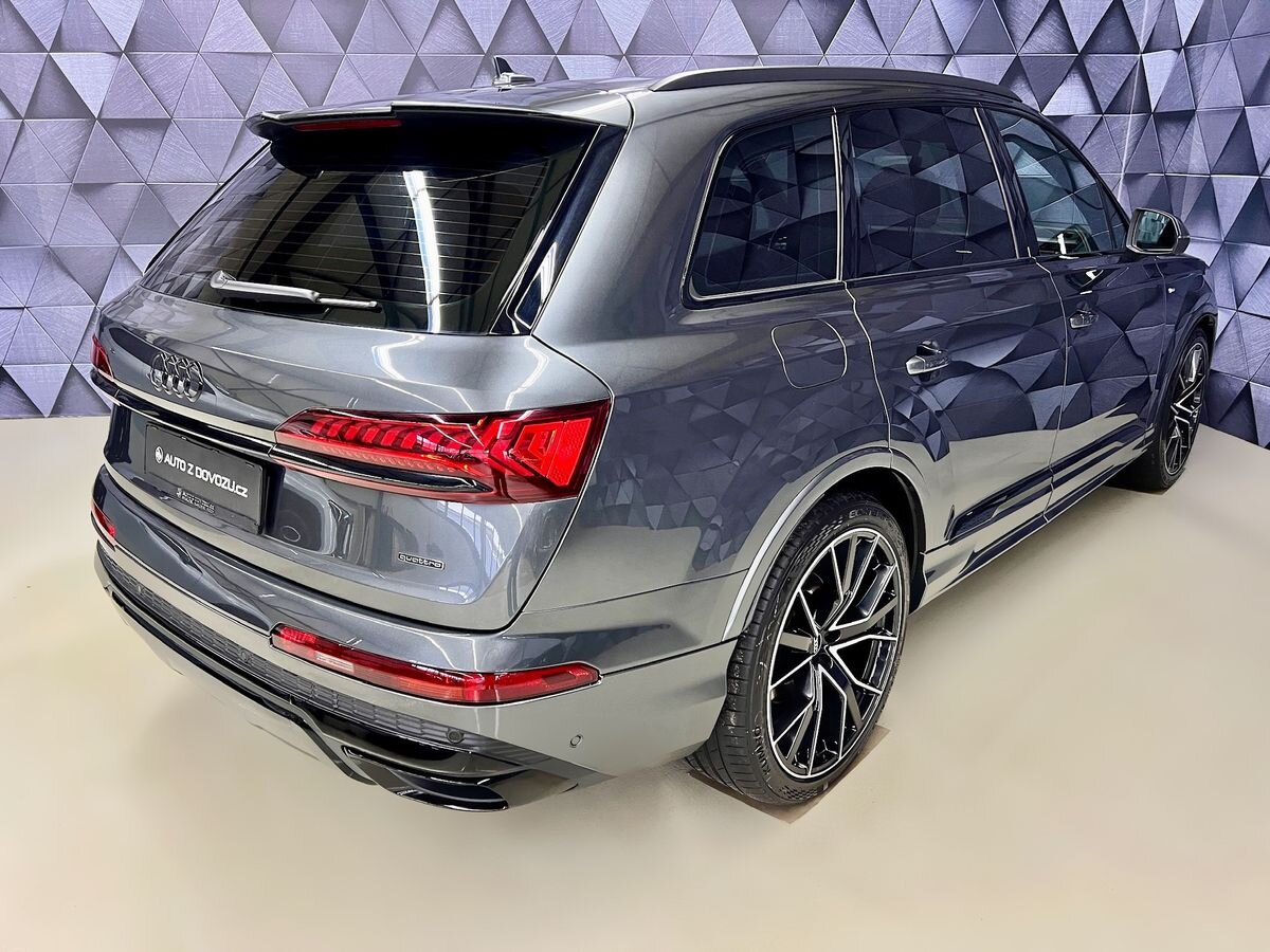 Audi Q7 SUV 3,0 l 210 kw